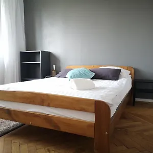  Apartament Hard Center