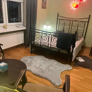 Apartment Piekna, Warsaw